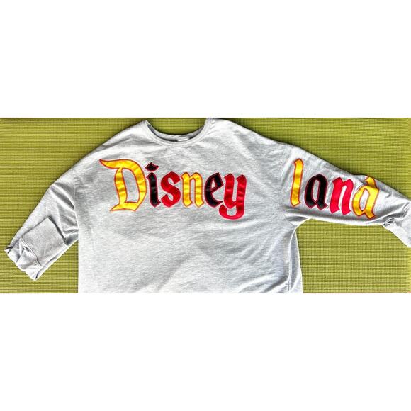 Disney Parks Womens 1X Grey Embroidered Disneyland and Mickey Crop Pullover NWOT - Picture 3 of 10